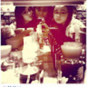 Meet your Posher, Dea